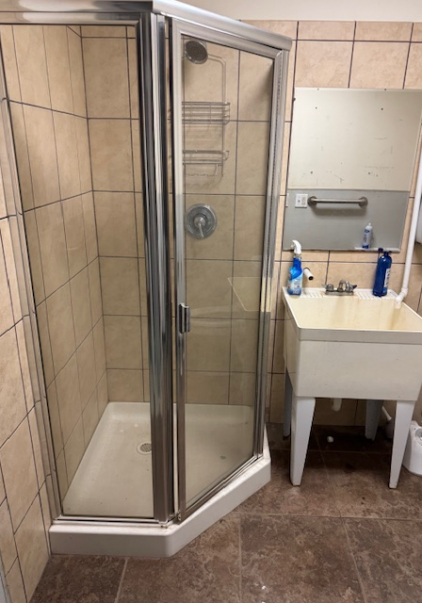 123 South Main Street, Newtown, CT 06470